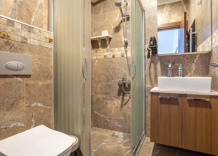 Campus Boutique Szálloda 3*