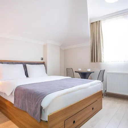 Campus Boutique イスタンブール